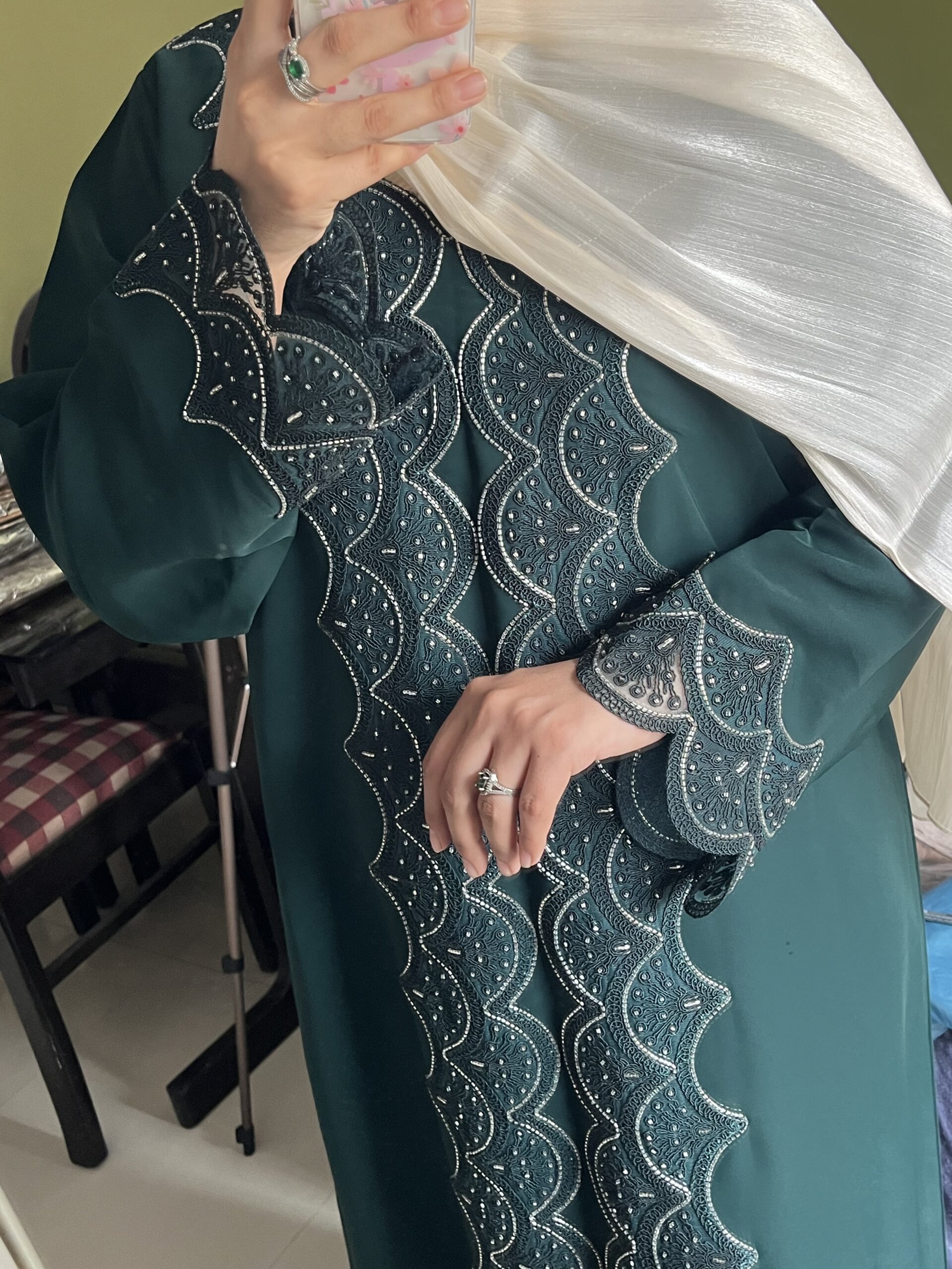 Premium DXB Handwork Abaya - Image 9